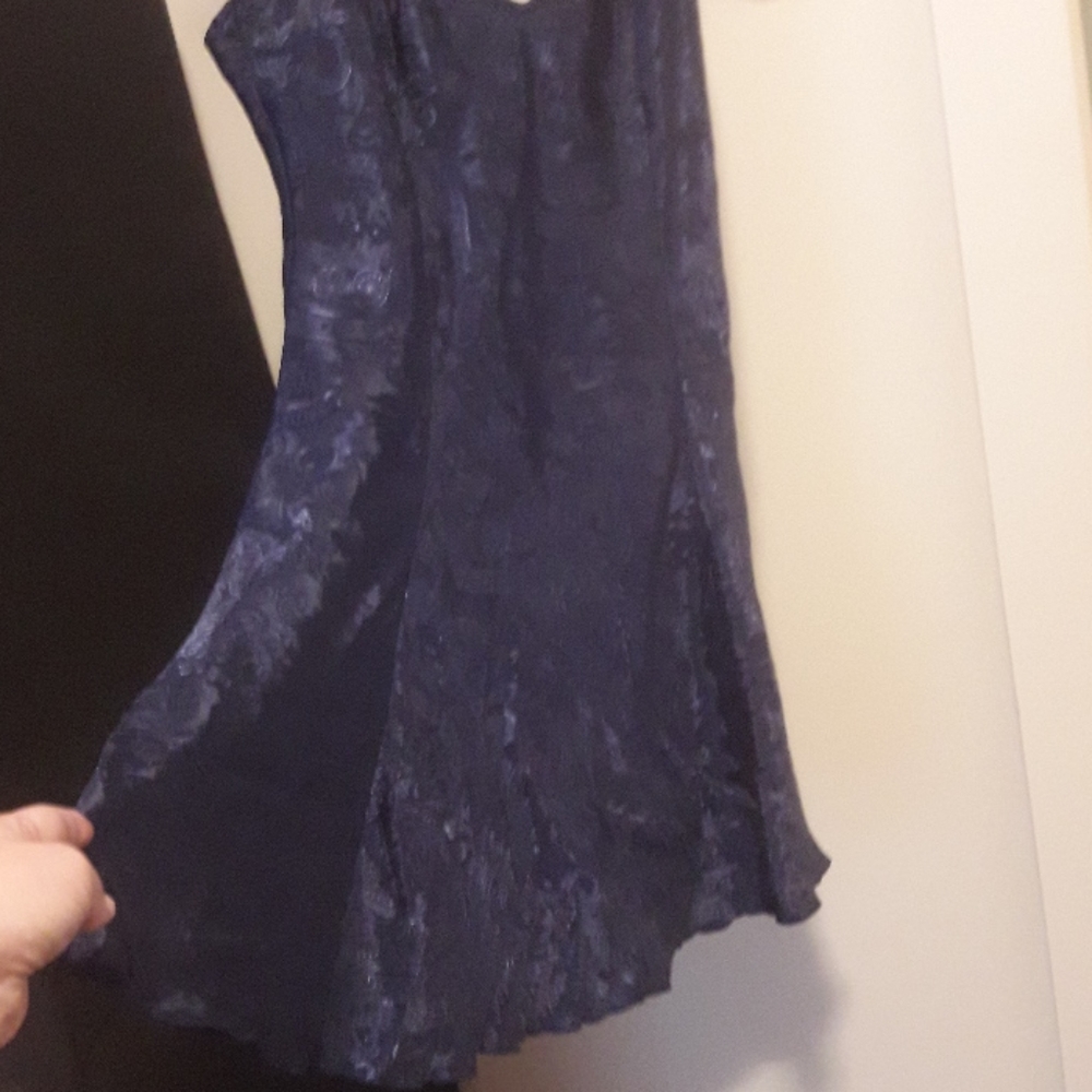 Vtg gold label Victoria's Secret navy blue chamise - Picture 6 of 6